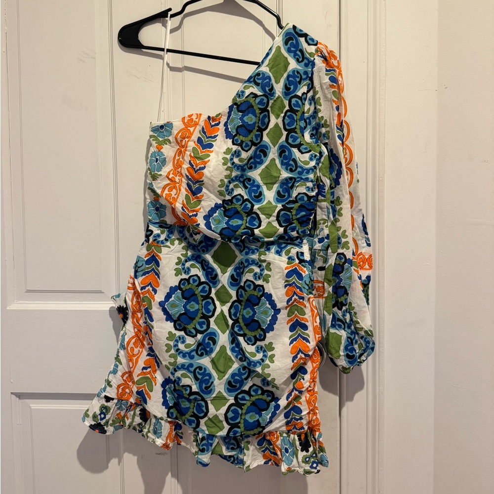 US4 Mango One Shoulder Floral Dress Ruffle Bottom ASYMMETRICAL PLEATED DRESS